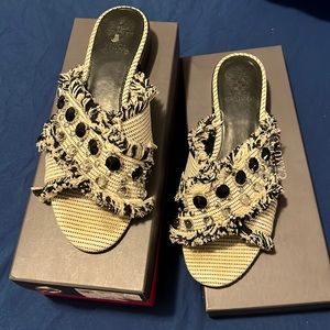 Vince camuto jeweled slide norietta